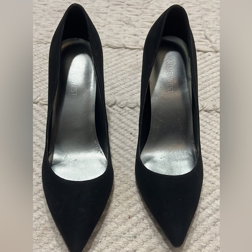 Size 8.5 never worn heels